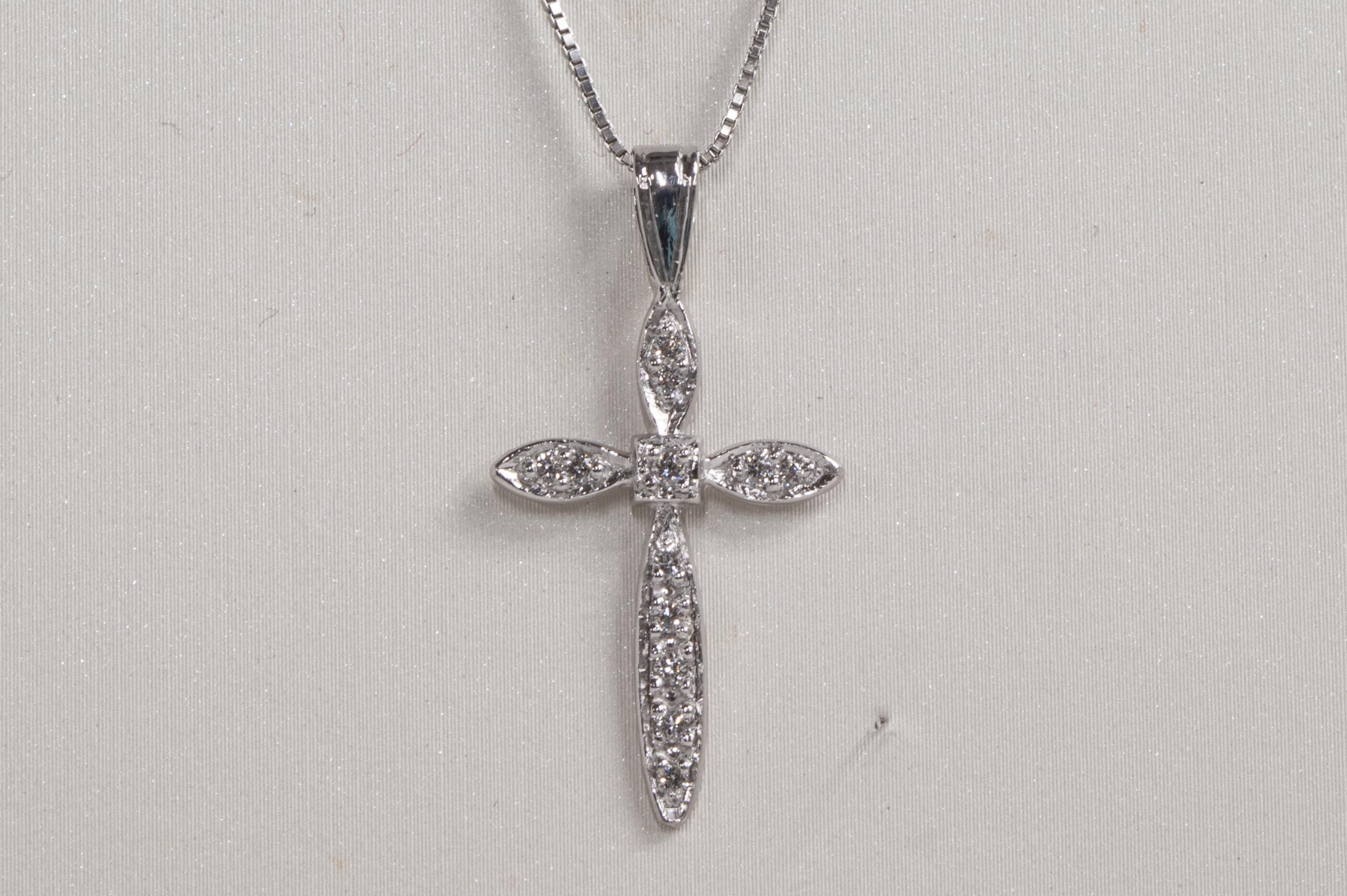 14K White Gold Diamond Cross Pendant