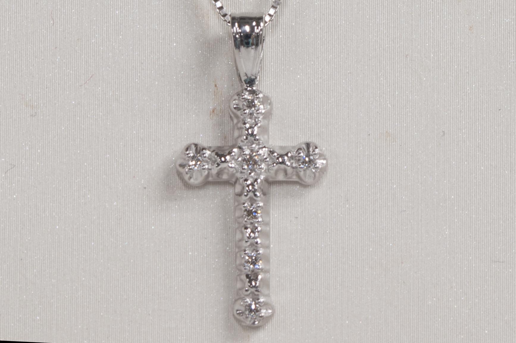 14K White Gold Diamond Cross Pendant