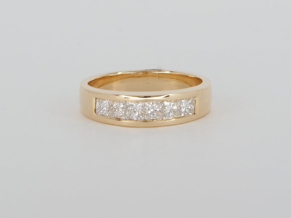 18k Yellow Gold diamond Ring Availabel at The Vault Fine Jewellery 