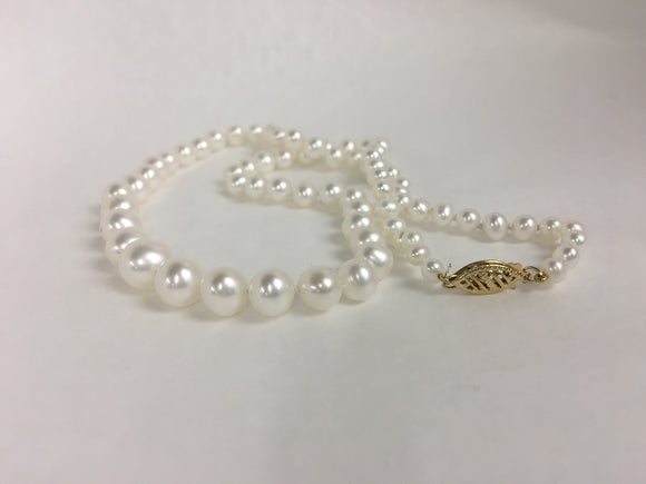Graduated Freshwater Pearl Necklace | 18'
